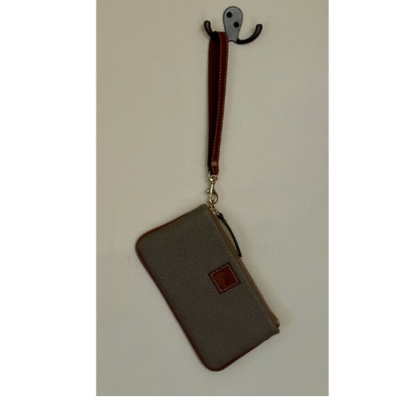 Dooney & Bourke pebble grain medium wristlet in taupe - Picture 1 of 4